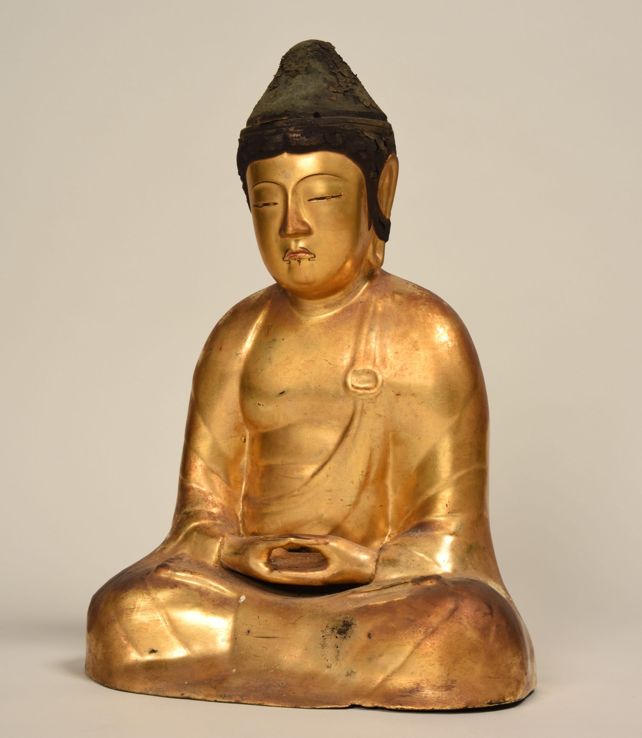 Seated statue of Hokan Shaka Nyorai (owned by Osaki Kannon Temple )